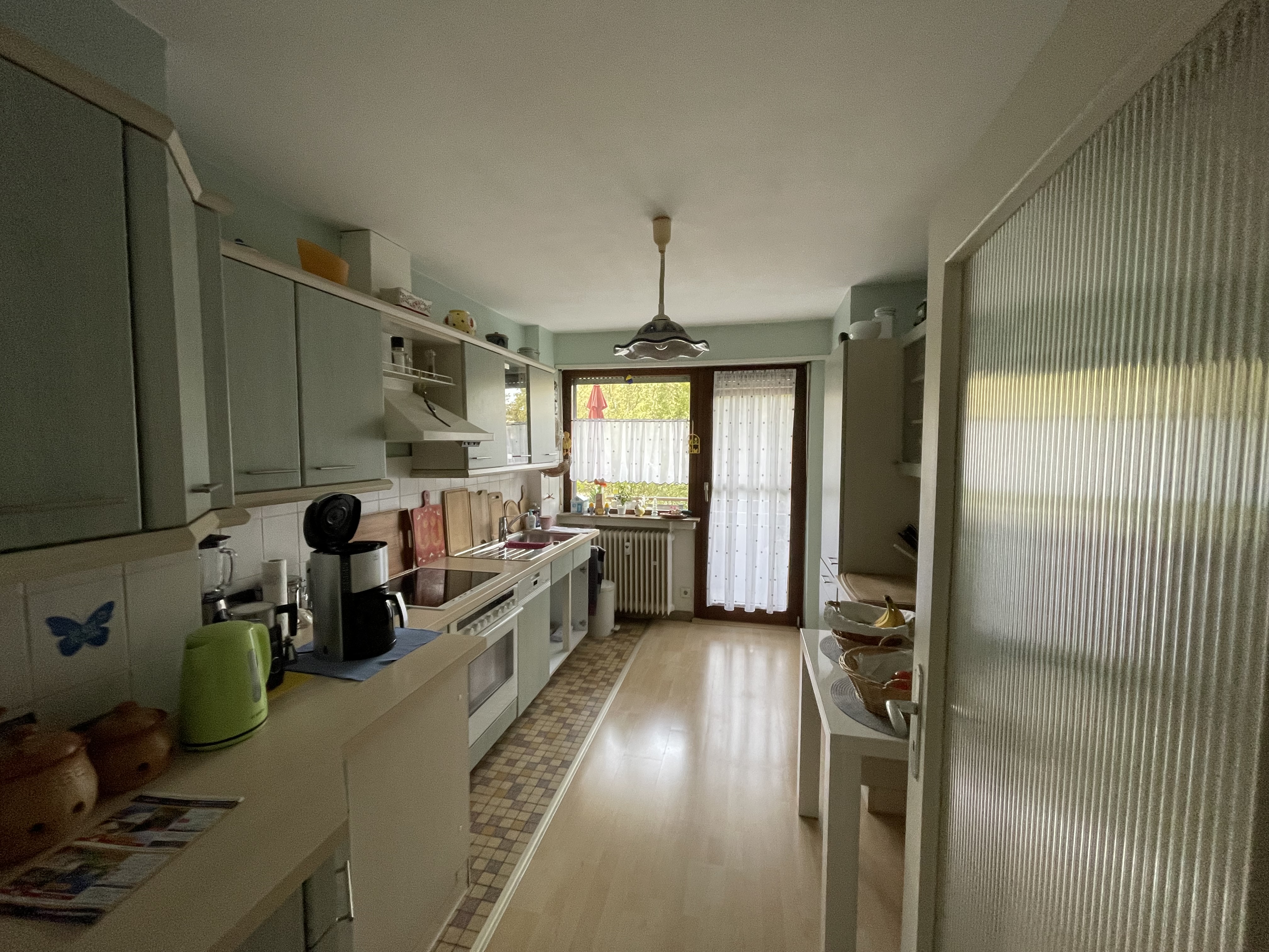 Großzügige 3-Zimmer-Wohnung mit Stellplatz